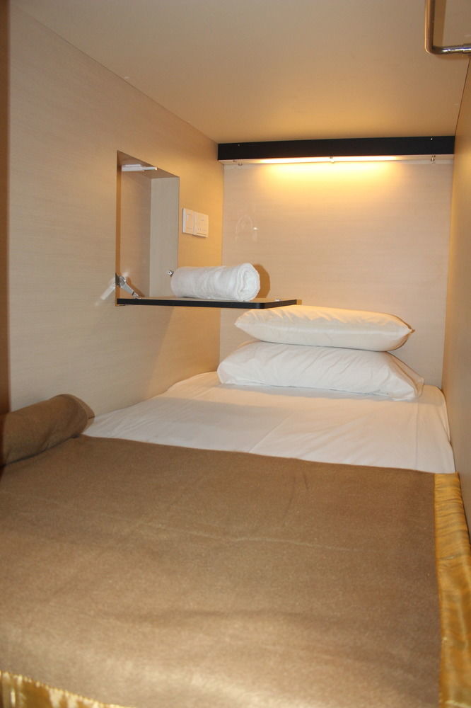 7 Wonders Boutique Capsule Hotell Singapore Exteriör bild