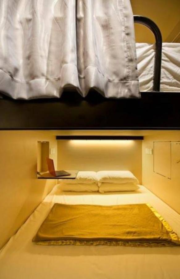 7 Wonders Boutique Capsule Hotell Singapore Exteriör bild
